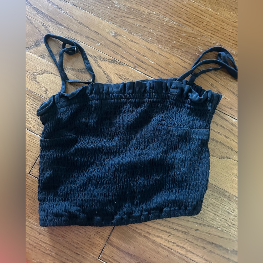 Abercrombie smocked black tank